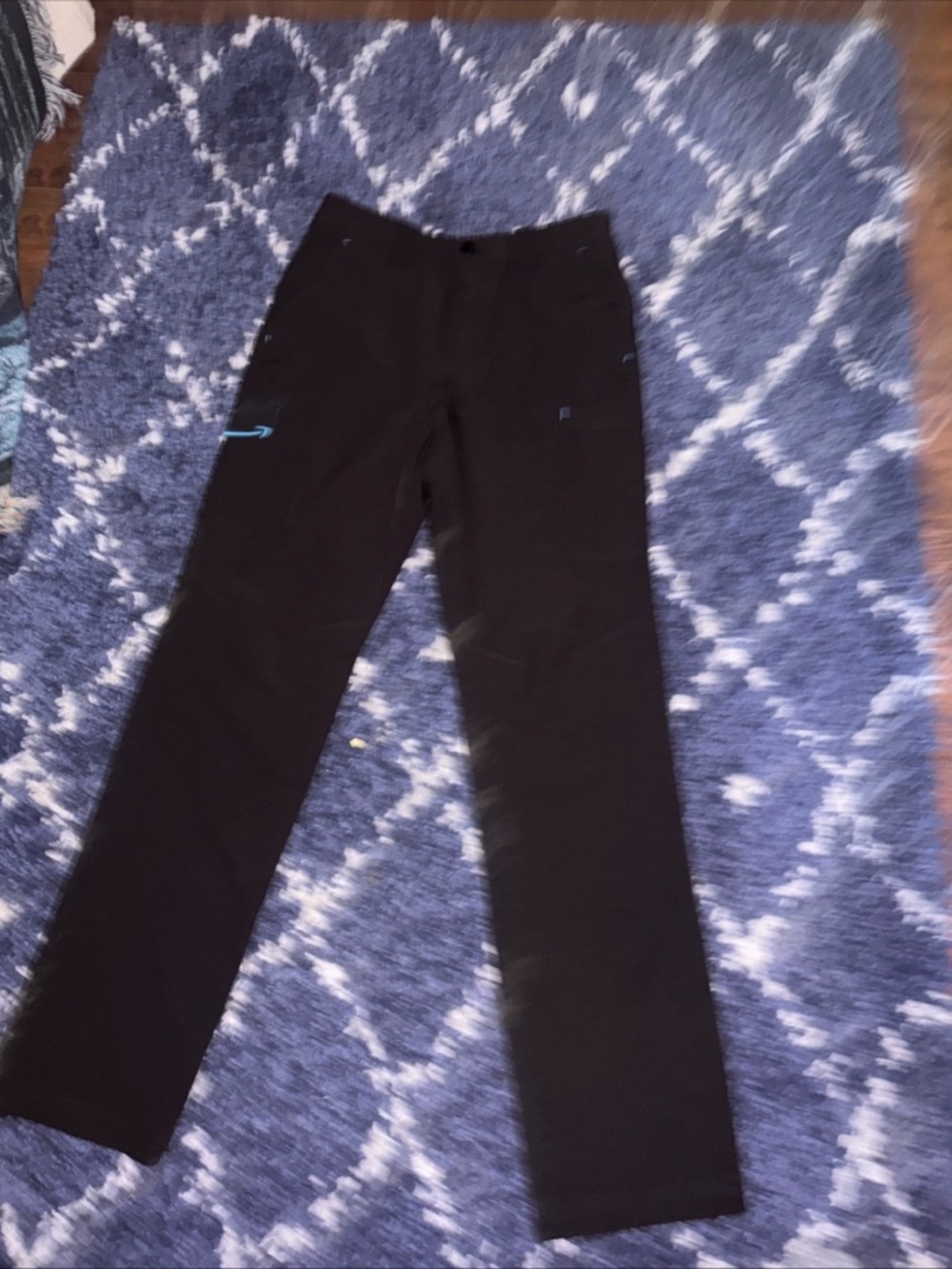 Amazon Essentials Men's Black Cargo Pants
